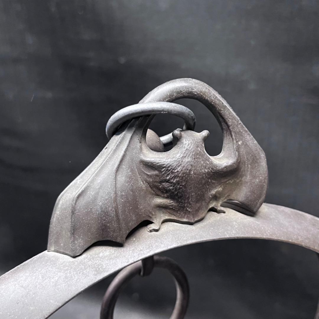 ▽Ec左1017 銘あり 金属製 吊花入 蝙蝠