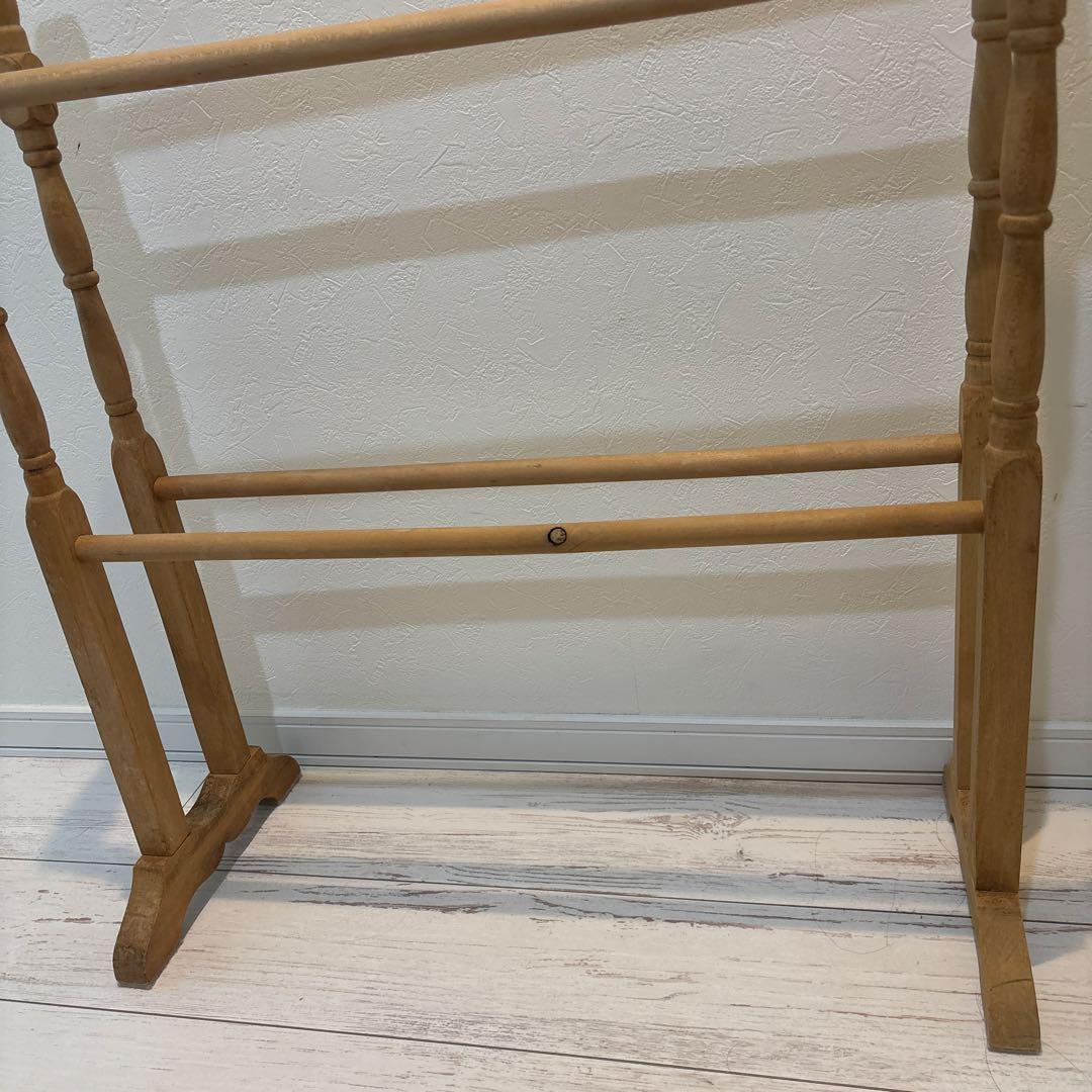 アンティーク 木製タオルバー　キルトラック リネン掛け クロス