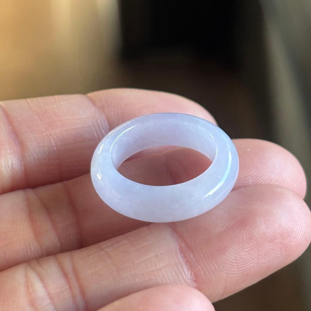 ミャンマー産 天然本翡翠　氷種　ラベンダー色 くり抜きリング　8号