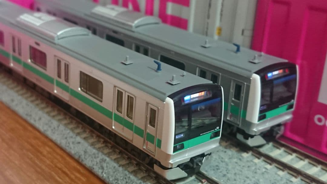 Nゲージ TOMIX E233系2000番台 常磐緩行線 千代田線 小田急線直通