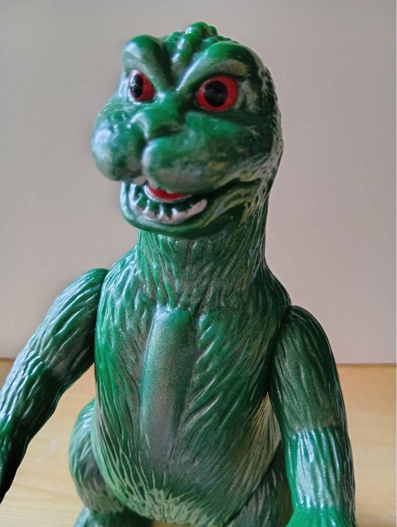 M1号 ゴジラ フィギュア