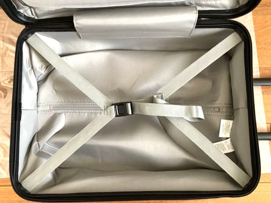 無印良品　バーを自由に調節できるハードキャリーケース　36L ブラック