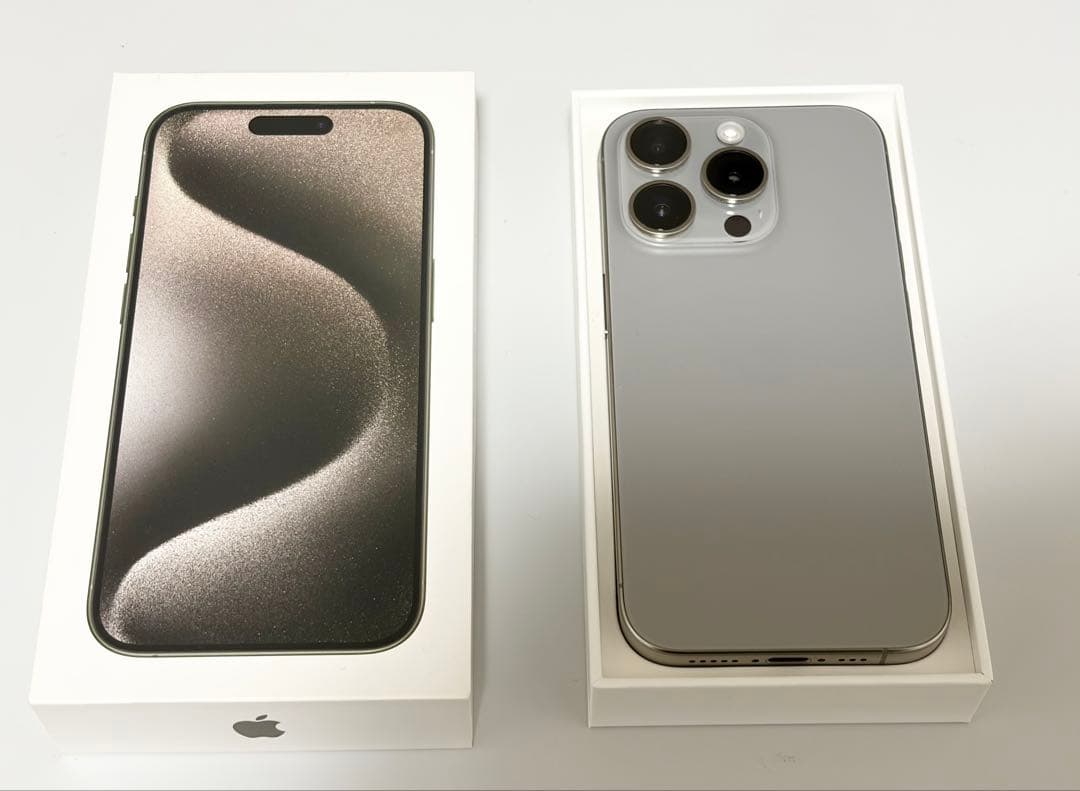 【週末値下げ】iPhone 15 Pro ナチュラルチタニウム 128GB