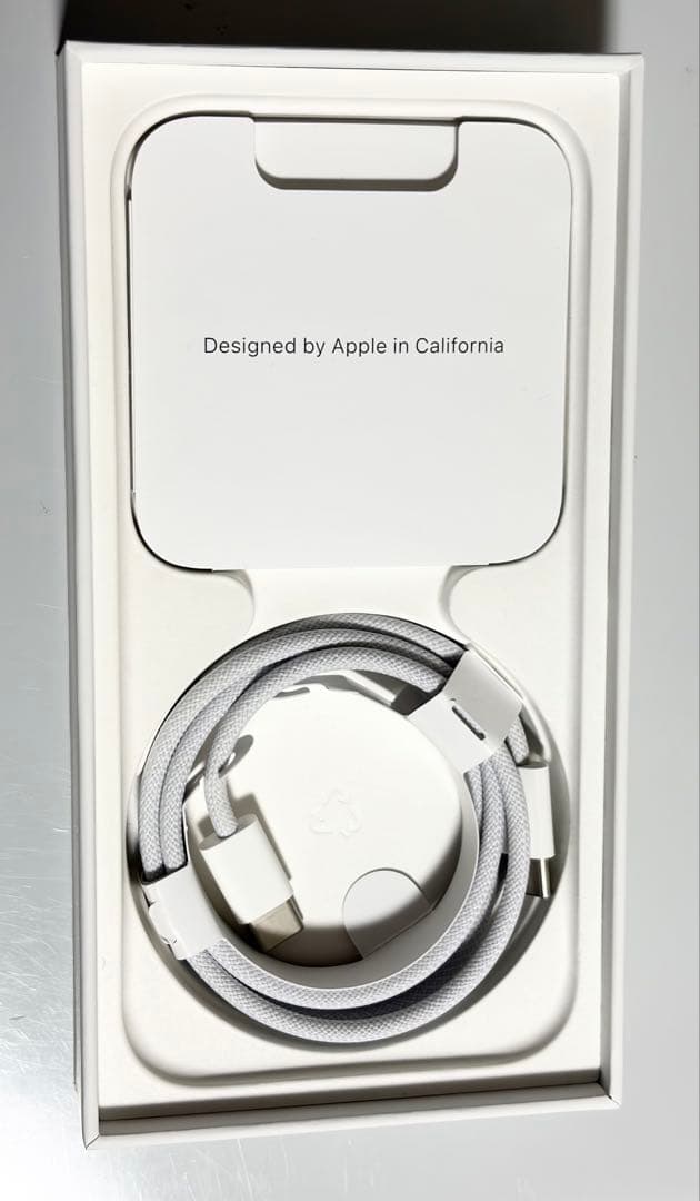 【週末値下げ】iPhone 15 Pro ナチュラルチタニウム 128GB