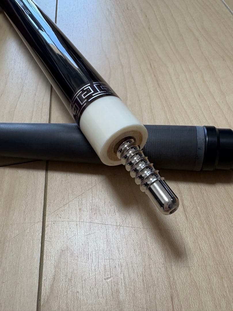 【新品】カーボンシャフト ビリヤードキュー 11.8mm／高耐久・低トビ性能