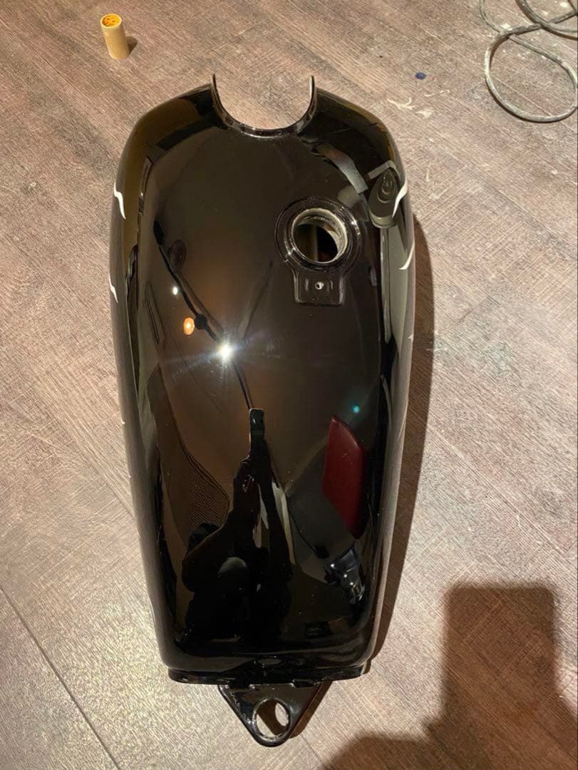 sr400 純正タンク ペイント済み キャブ用