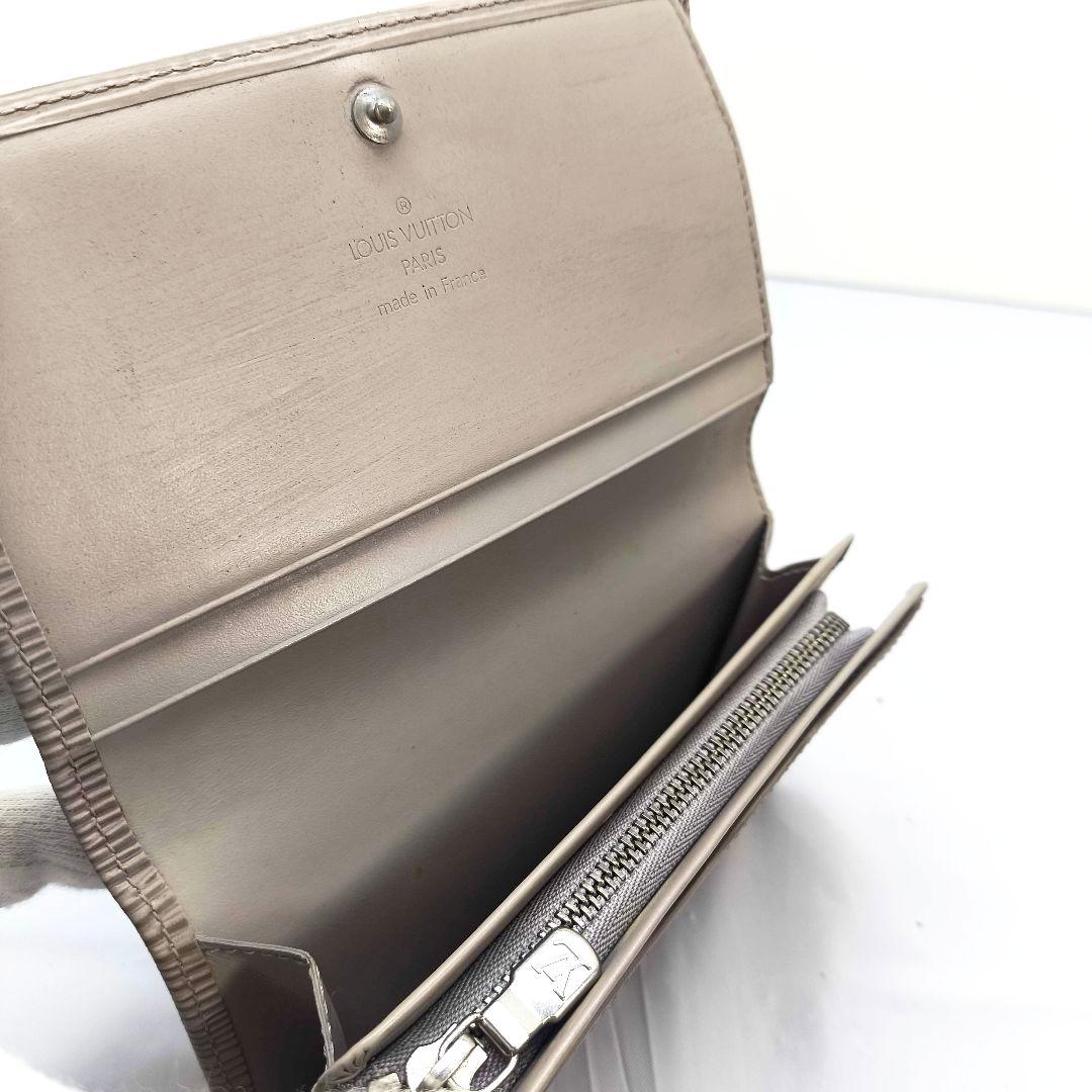 ルイヴィトン エピ ポルトモネ ビエ トレゾール 財布 ライラック 薄紫