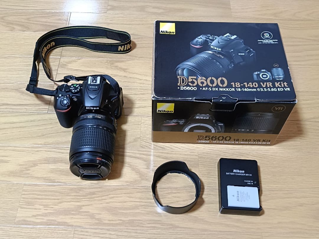 【高倍率】Nikon D5600 18-140 VR Kit 箱付き