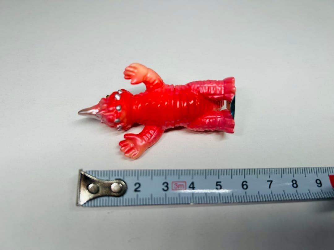 日*4様 ぶたのはな じゃんけんバトル アボラス 肌色成型　ピンク　赤　怪獣　ミ