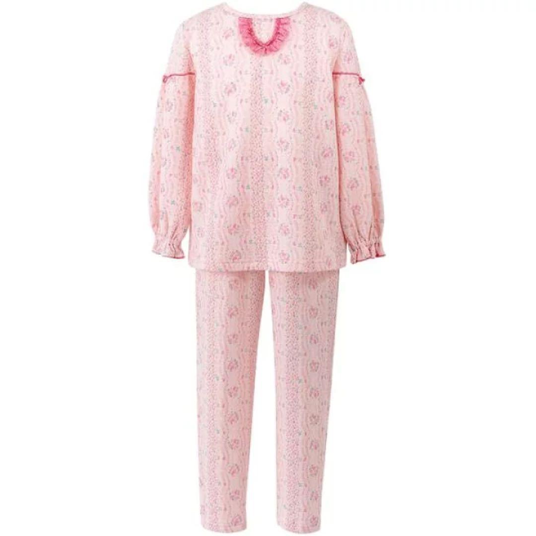 綿100%・中綿入り★ 女児パジャマ　ワコールキッズ　ルームウェア　12