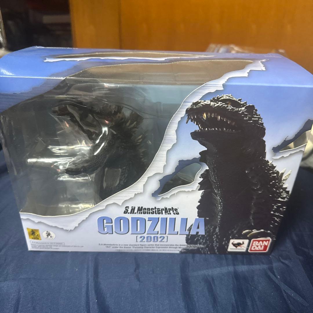 【未開封新品】　S.H.MonsterArts ゴジラ 2002 メカゴジラ