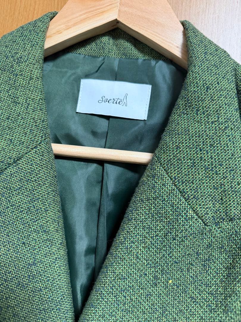 オーバーサイズ６ボタンアソートブレザー　即完売
