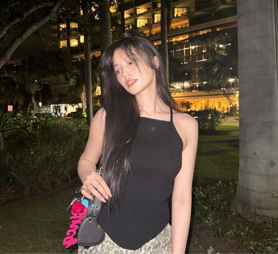 【せいら着用】【Nagomi着用】ブラック Holistic トップス