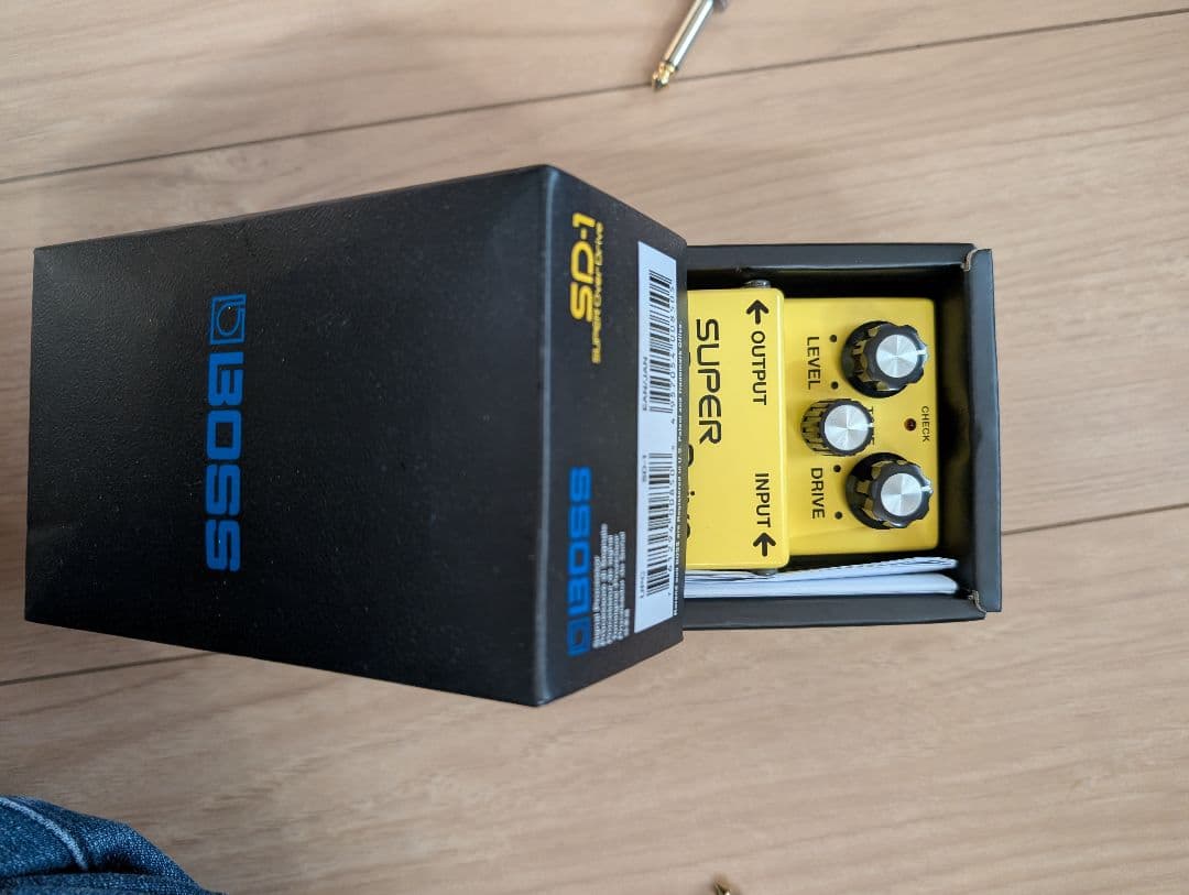 送料無料　ギターエフェクター　パワーサプライ　パッチケーブル　BOSS ZOOM