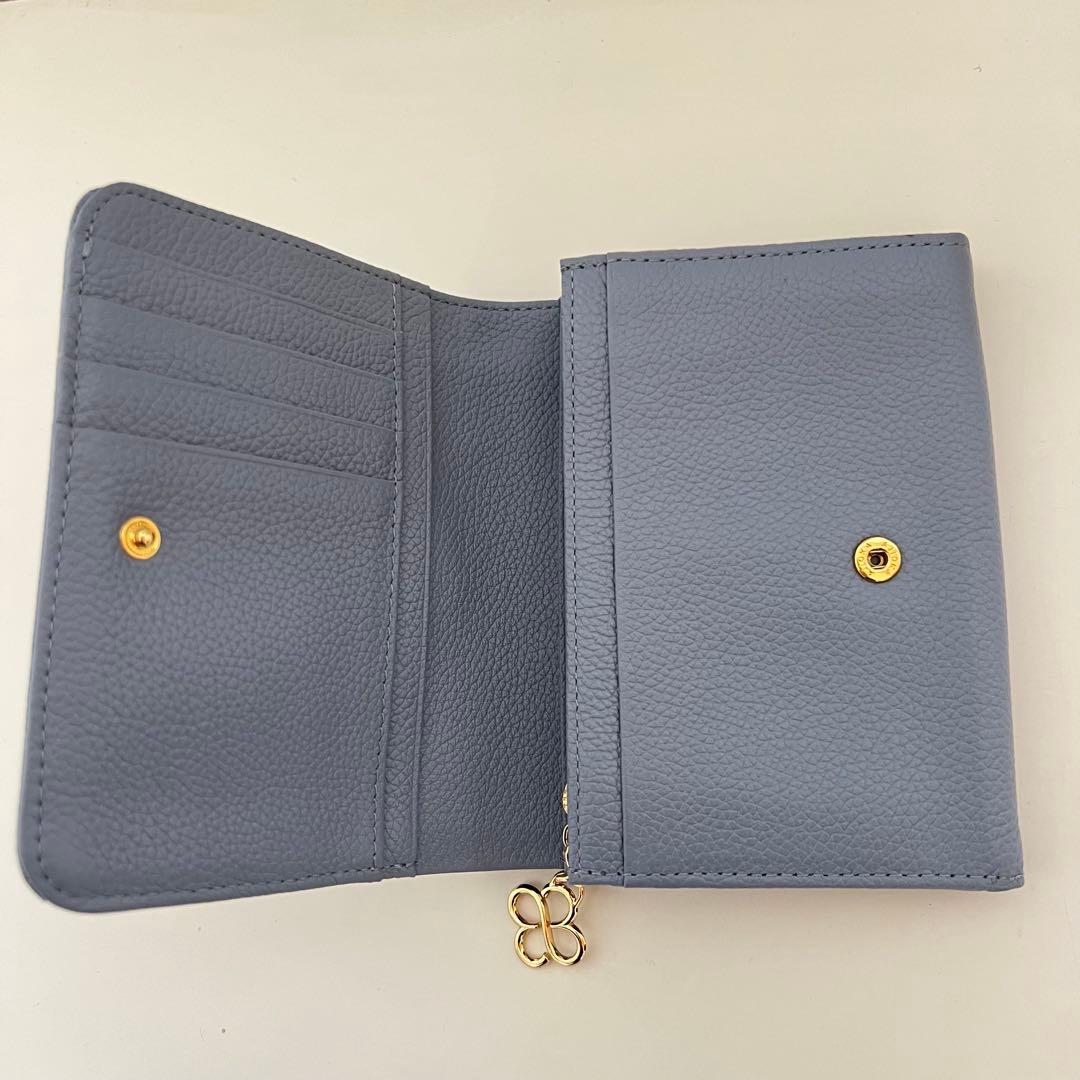 美品　marie claire マリクレール　二つ折り財布　牛革