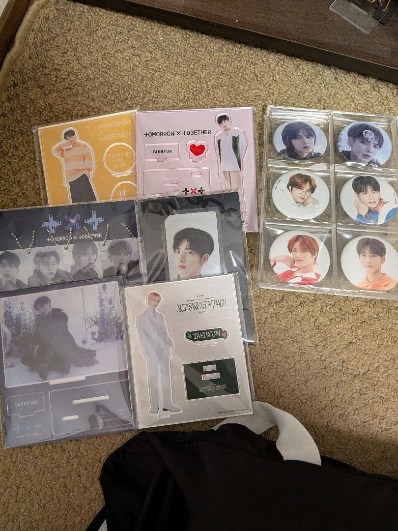 txt アクリルスタンド 缶バッチ　カンテヒョン　ボムギュ