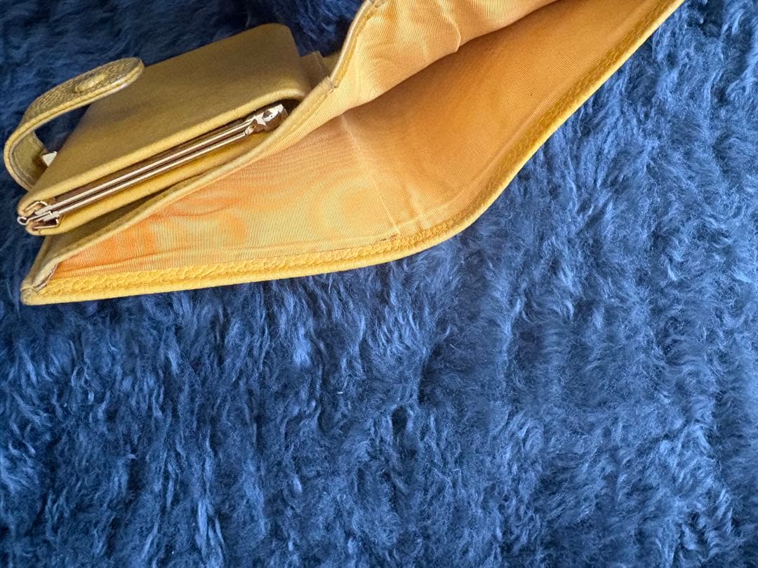 CHANEL ヴィンテージ　黄色財布