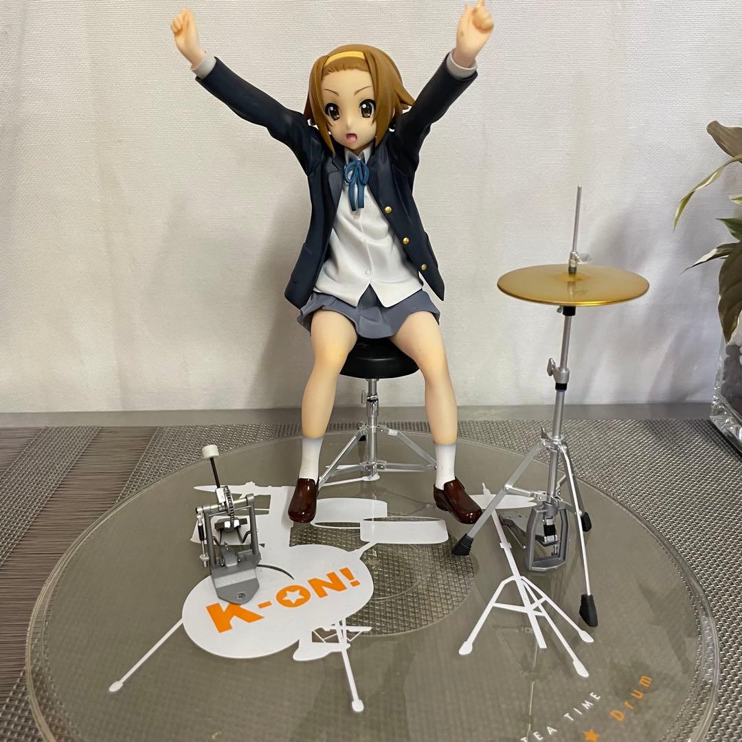 64124 アルター&プライズ製ドラム　けいおん! 1/7 田井中 律 現状品