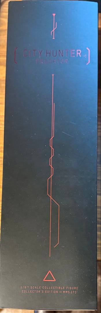 未開封 ホットトイズCITY HUNTER PREDATOR フィギュア