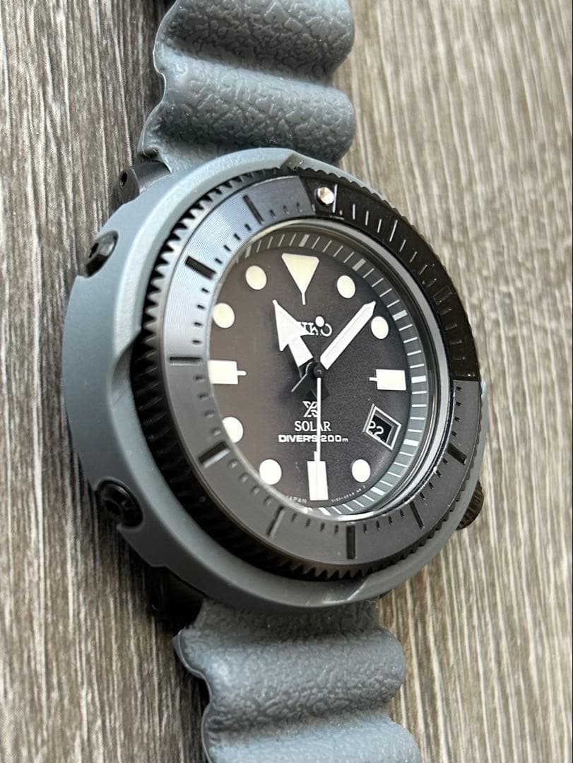 SEIKO プロスペックス メンズソーラー ダイバーズ200m 海外モデル