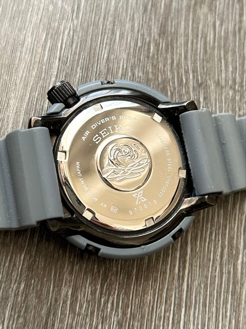 SEIKO プロスペックス メンズソーラー ダイバーズ200m 海外モデル