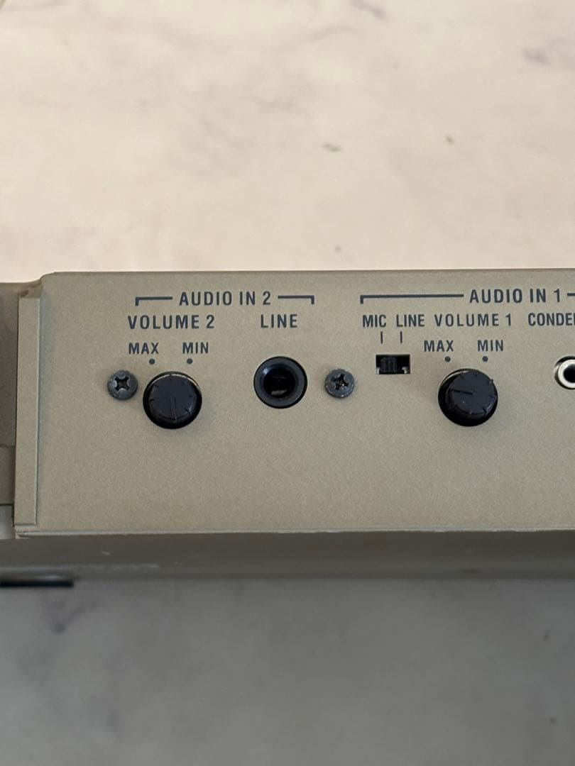 KORG　コルグ　シンセサイザー　Micro KORG　マイクロコルグ