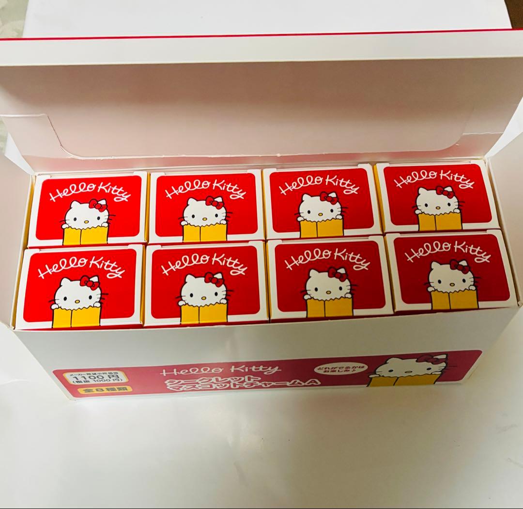 ハローキティ シークレットマスコットチャームA 8種　キティ　サンリオ