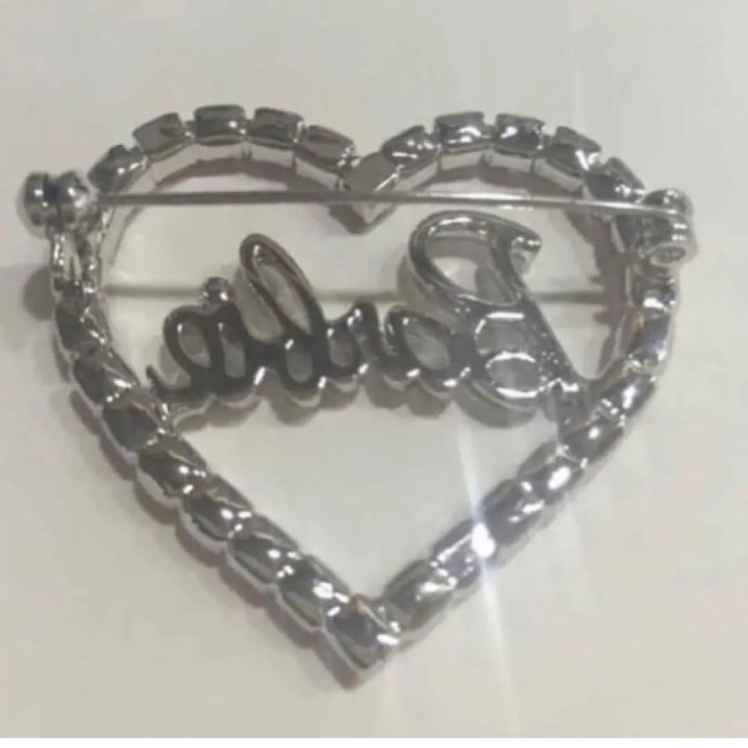 ★Barbie★レア！バービー ピンク ブローチ キラキラ ハート アクセサリー