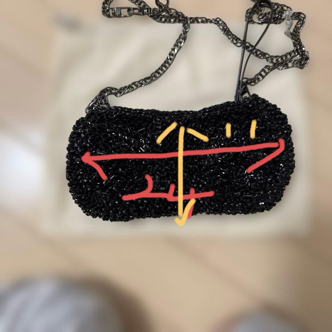 アンテプリマ　クラッチ　ポシェット