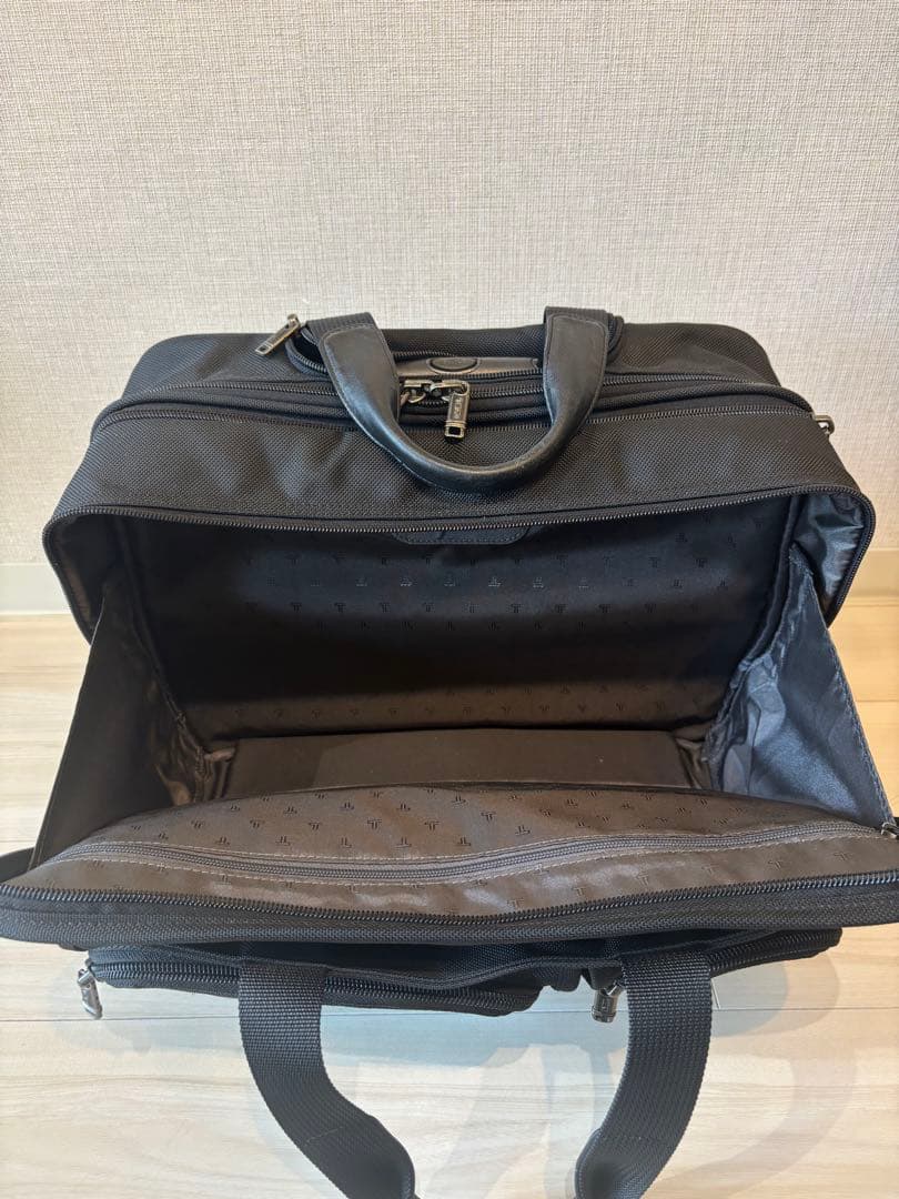 TUMI 26103D4 トゥミ　ビジネスキャリー