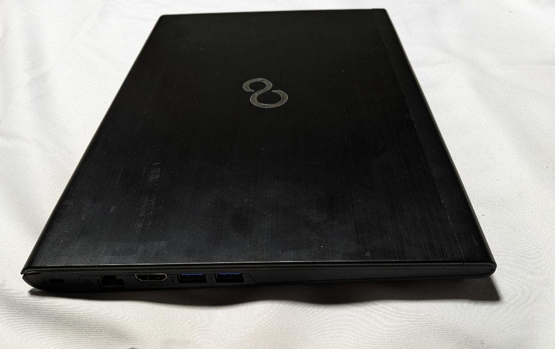 【美品】富士通　軽量、8G/256GB、オフィス、テレワーク可、バッテリー元気