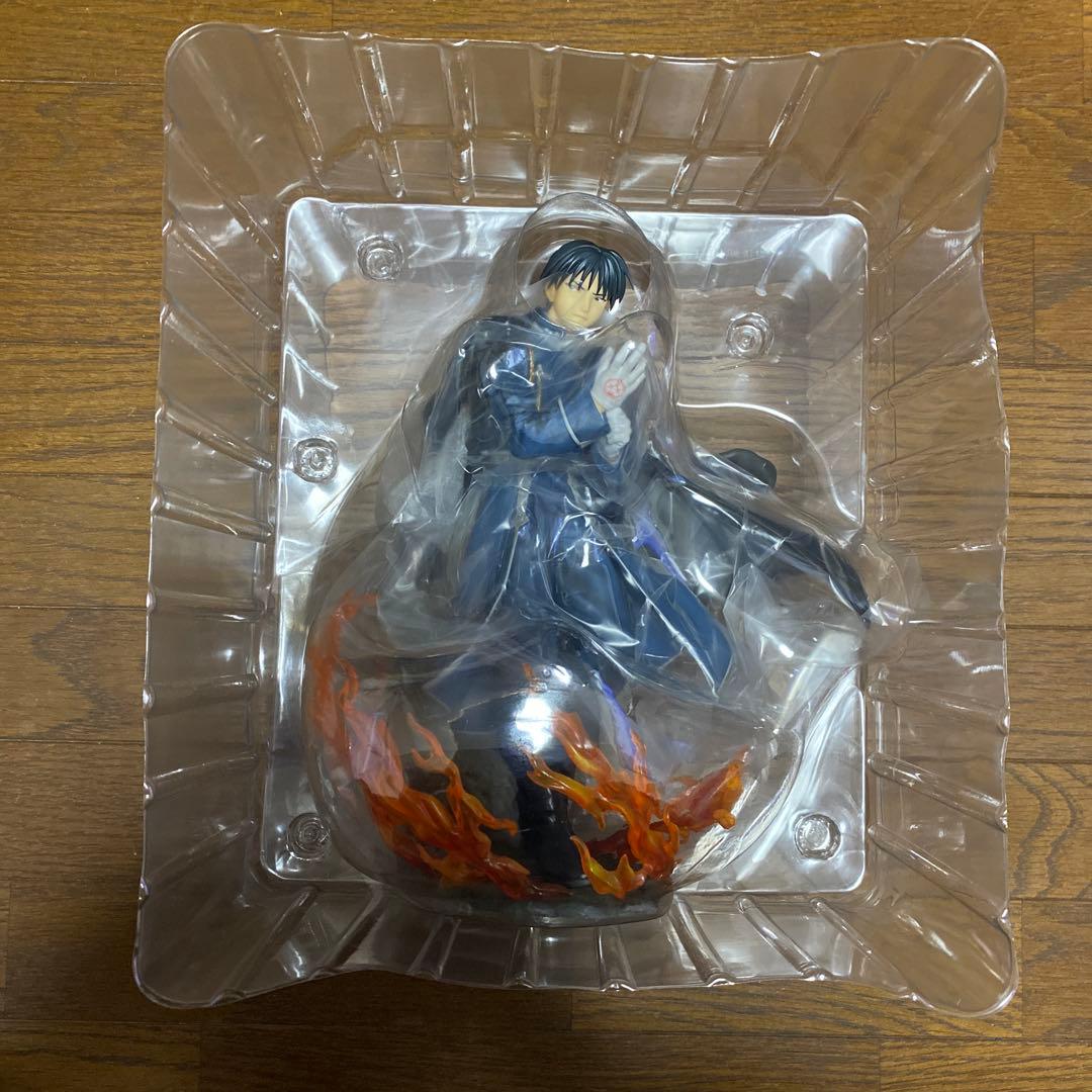 ARTFX J ロイ・マスタング 「鋼の錬金術師」 1/8 フィギュア