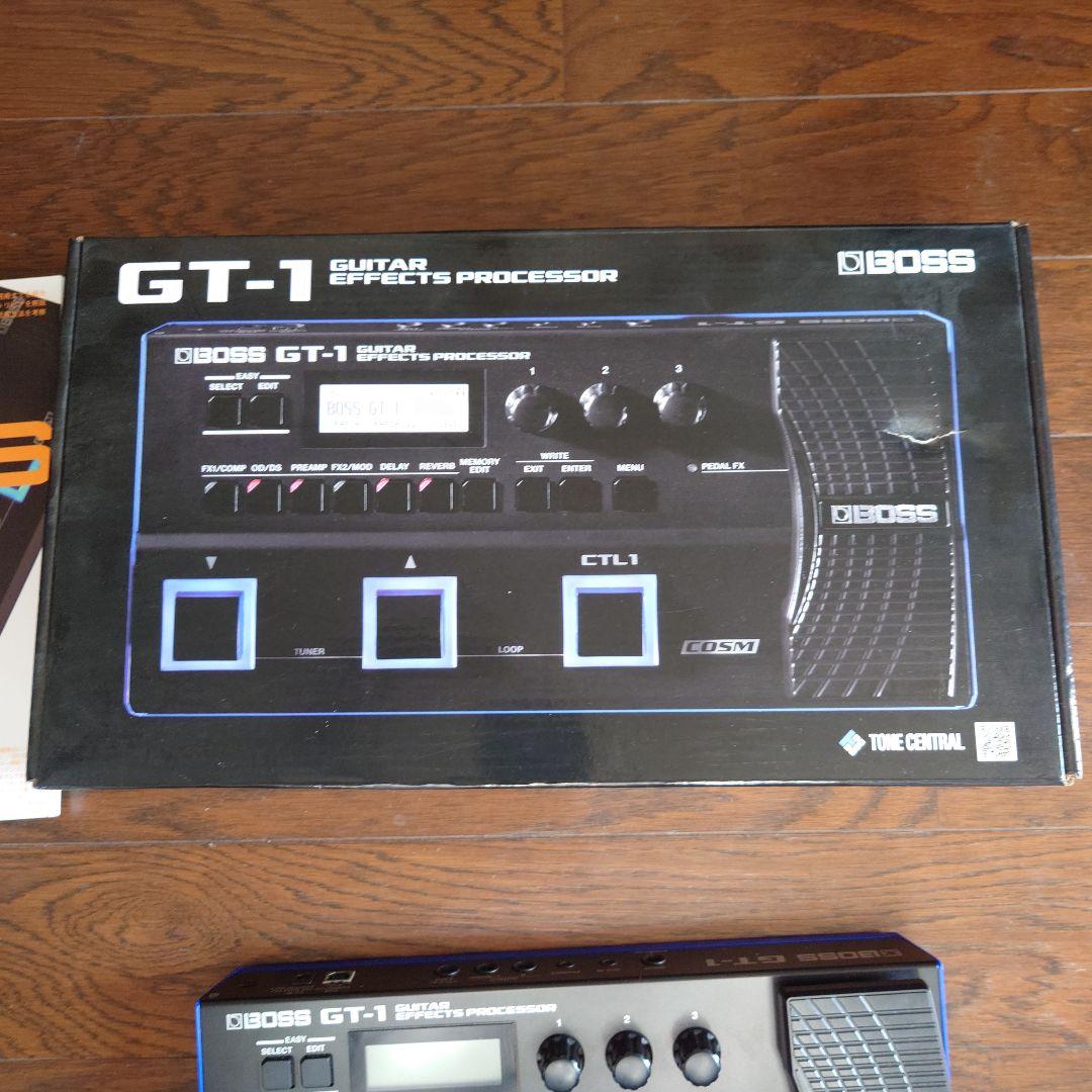 BOSS GT-1 ギターエフェクター　教科書付き