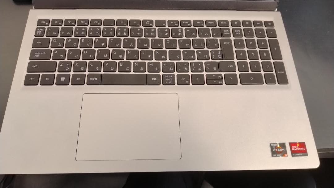 Dell Inspiron 15 3535 Ryzen ノートPC