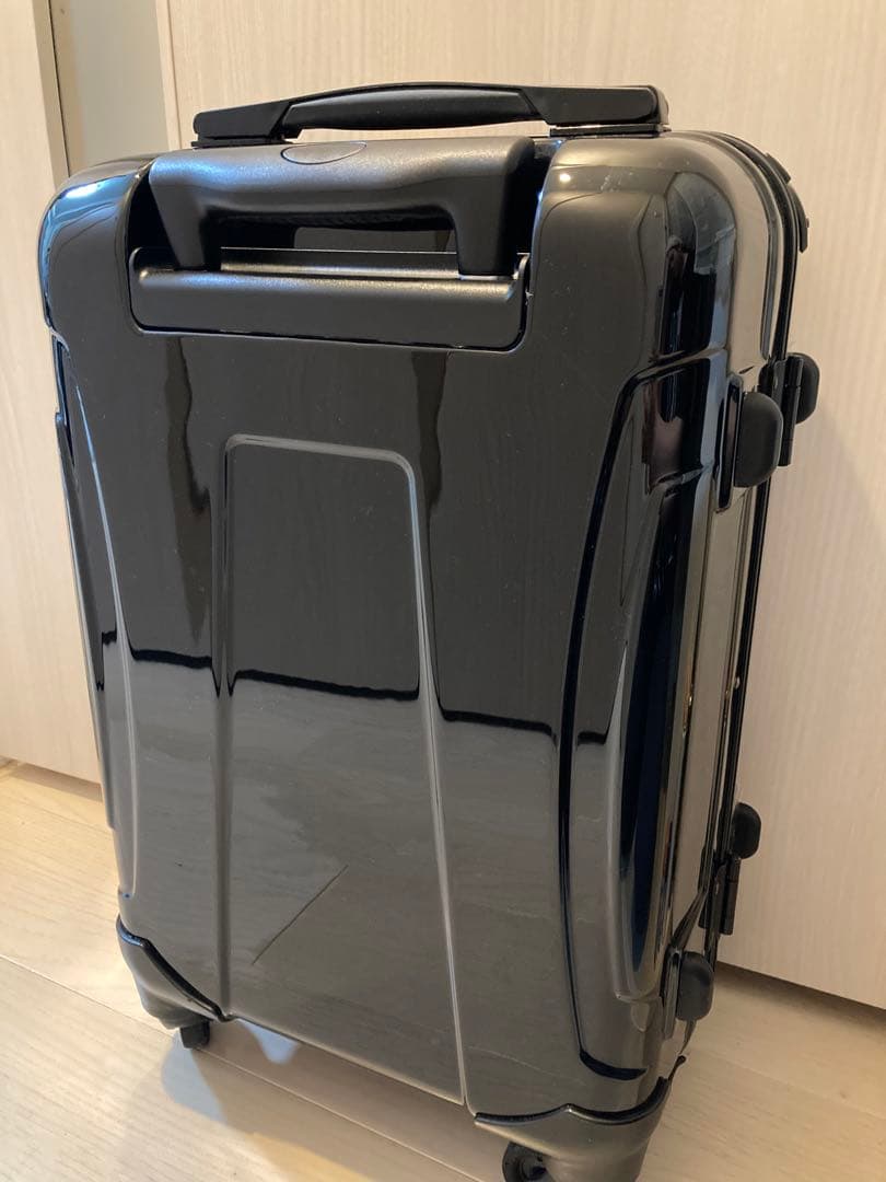 ★最安★BANANAFISH バナナフィッシュ スーツケース ラゲッジタグセット