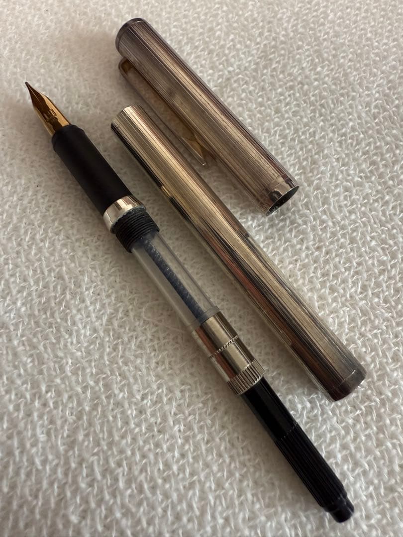 ダンヒル万年筆、シルバー