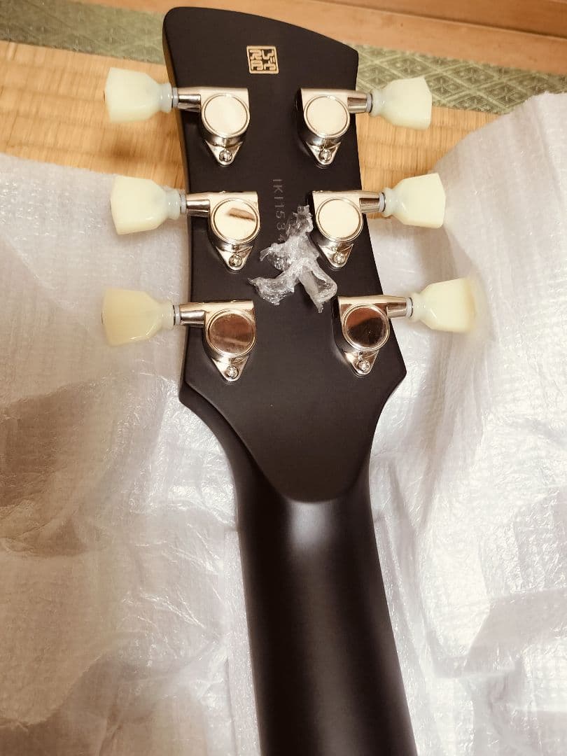 新品YAMAHA REVSTAR ELEMENTS RSE20 BLエレキギター