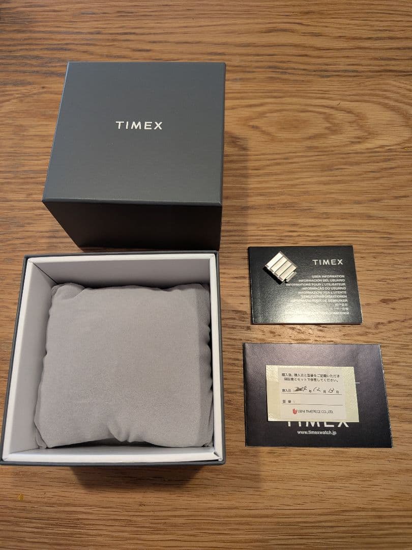 TIMEX 自動巻き時計 シルバー文字盤 TVスクリーンダイアル