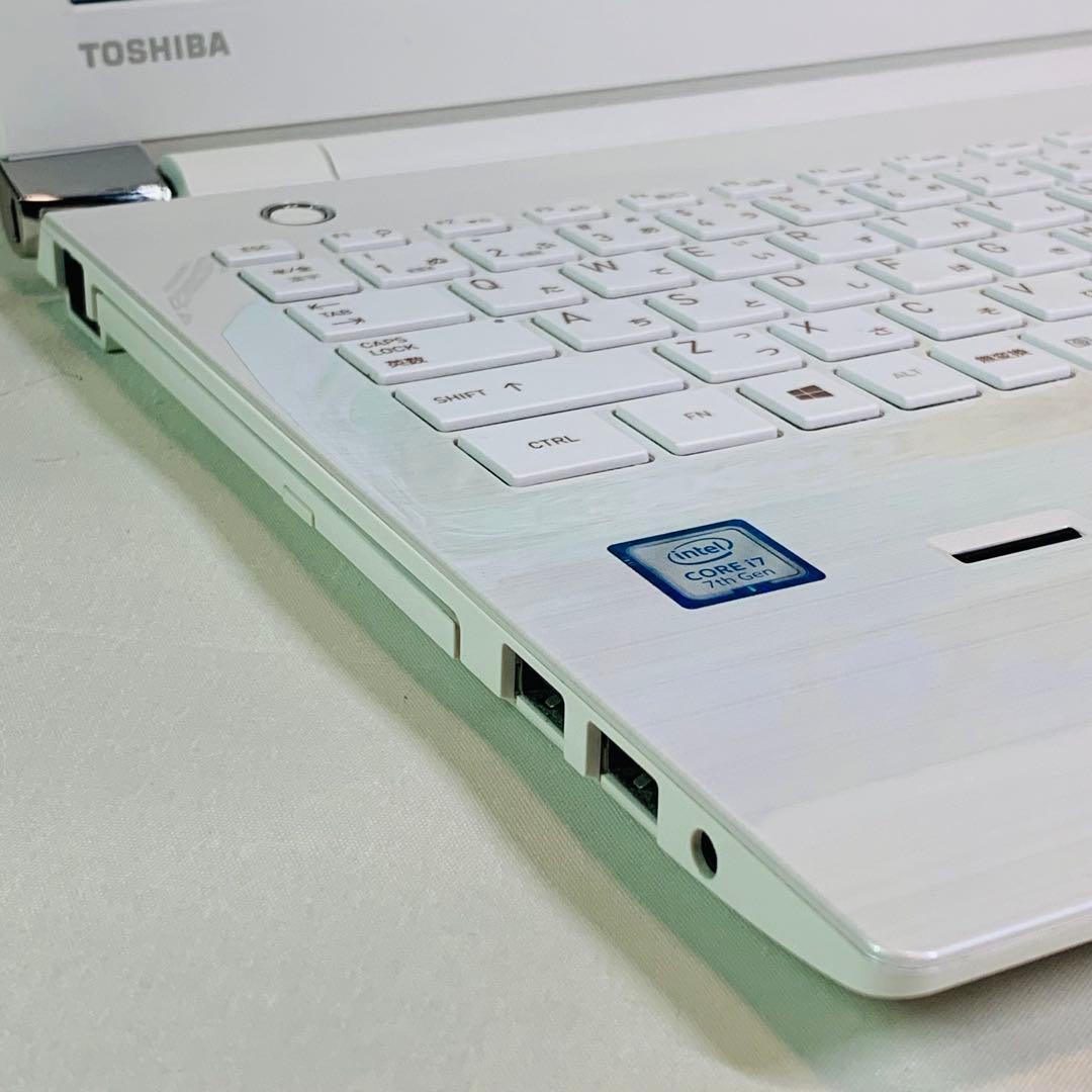 Core i7✨SSD1TB✨32GB✨Windows 11✨白✨ノートパソコン