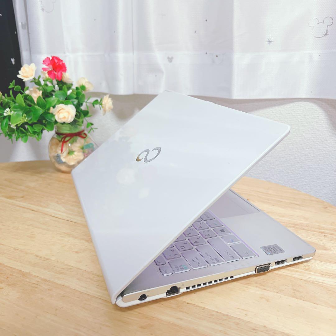 美品、高速SSD、コアi5、win、イラレ、Office2021、カメラあり