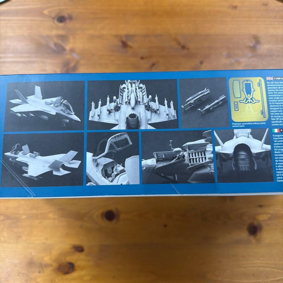 航空機・ヘリコプター F-35B Lightning II STOVL 1:48