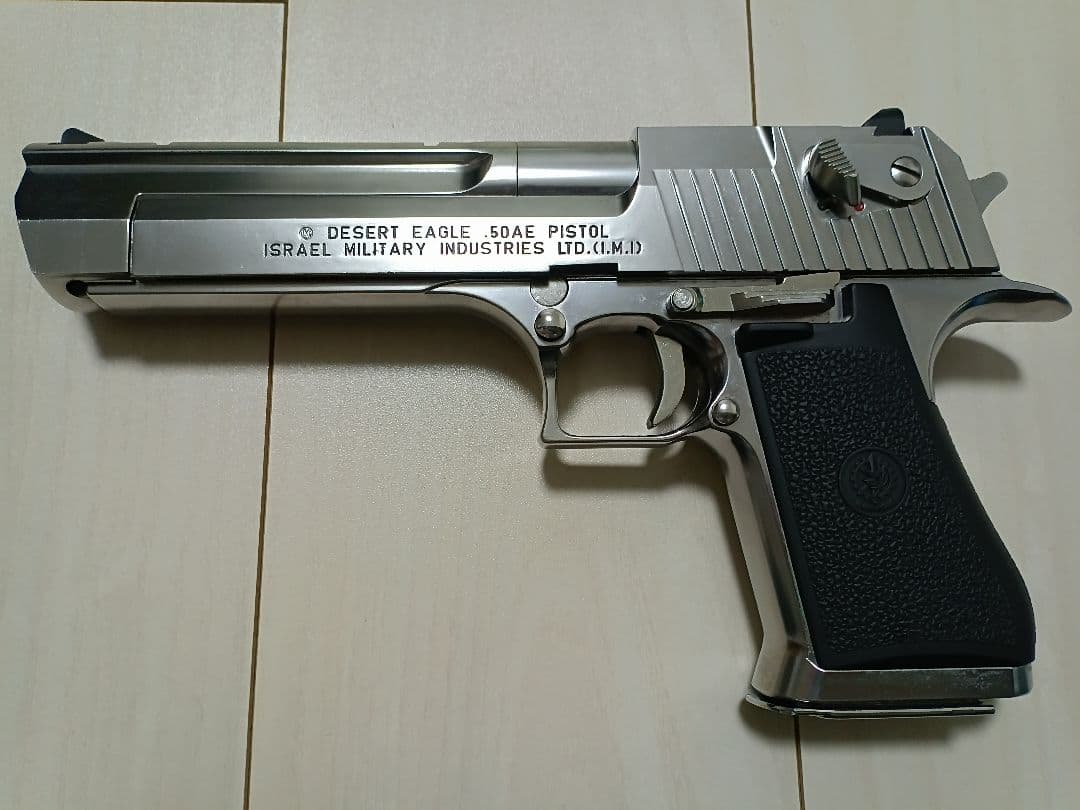 【中古品】東京マルイ ガスガン 「デザートイーグル.50AE」クロームステンレス