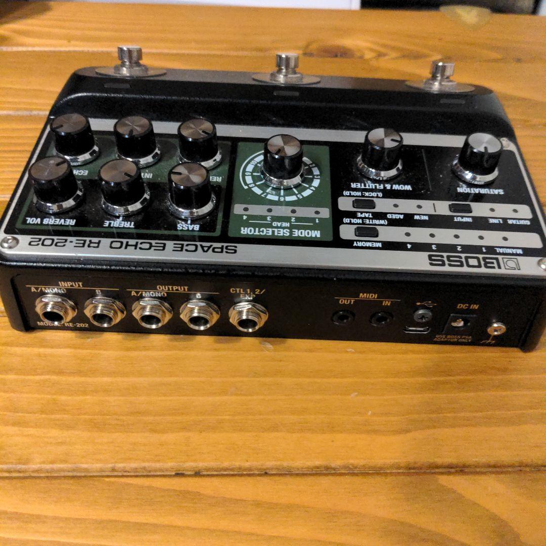 BOSS スペースエコー RE-202