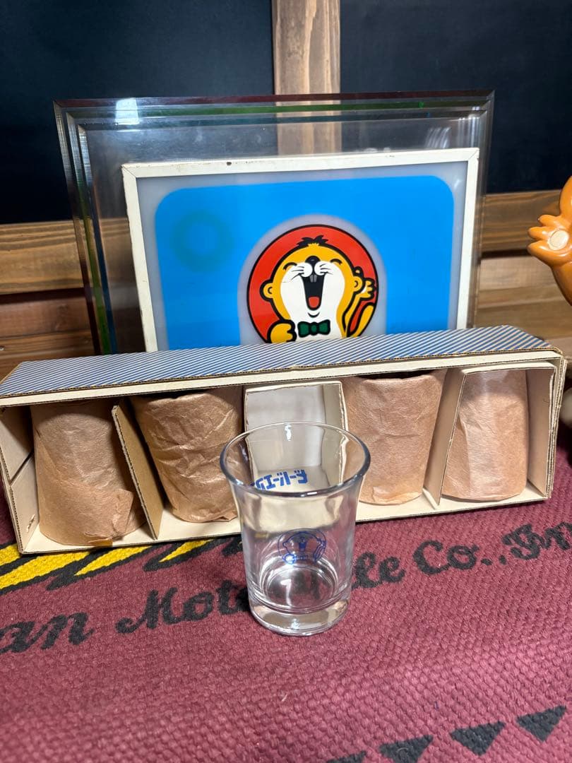 ★三菱重工★ビーバーくん★カウンター用★看板★フィギュア★コップ★灰皿★貯金箱★