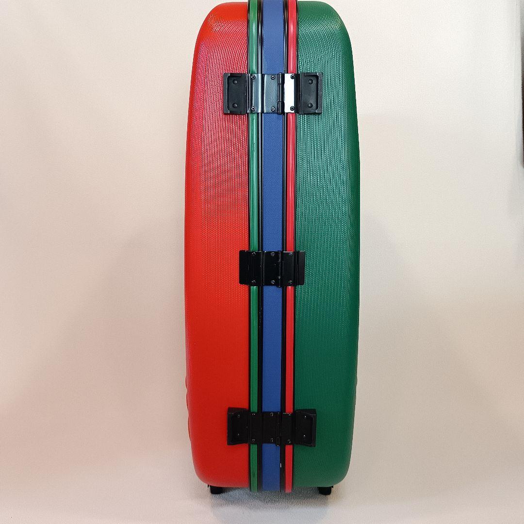 UNITED COLORS OF BENETTONキャリーケース希少-美品、大型