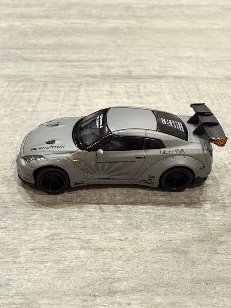 LIBERTY WALK LB★WORKS Nissan GT-R マットグレー