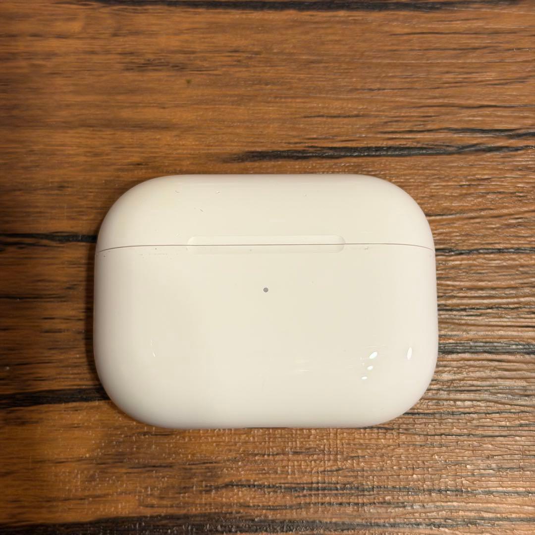 AirPods Pro (第2世代) 本体 + 未使用イヤーチップ/純正ケーブル
