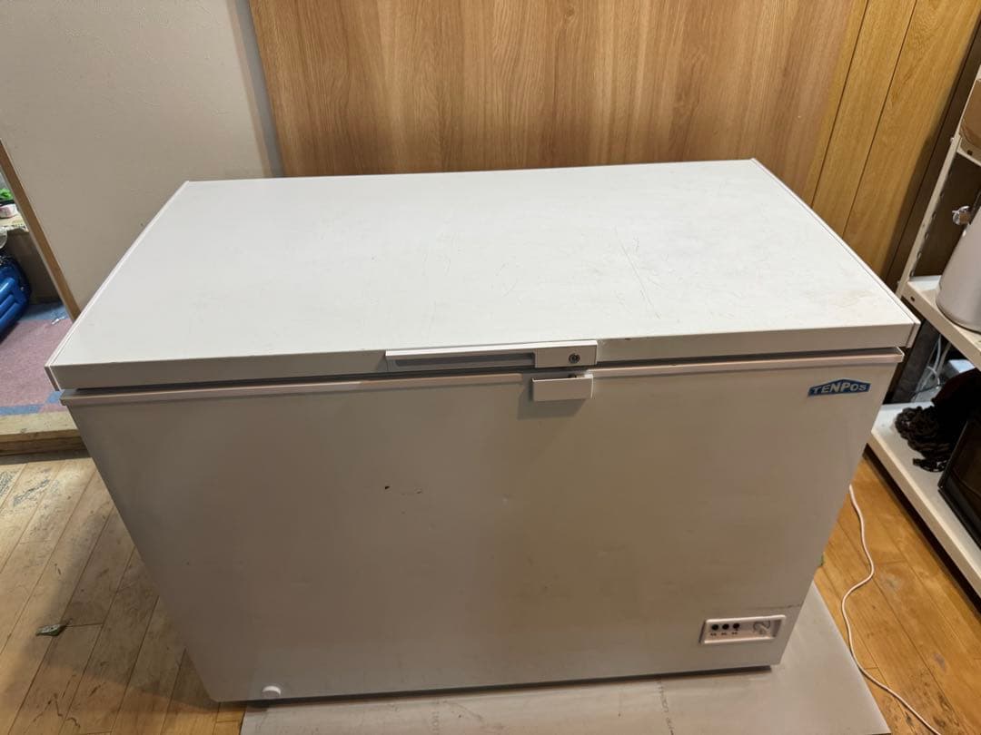 2020/動作確認済みテンポス 冷凍ストッカー TBCF-282-RH 282L
