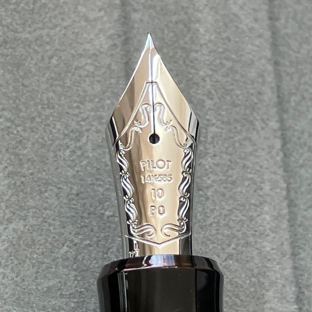 A*へ様 PILOT CUSTOM HERITAGE 912 万年筆 14K/1