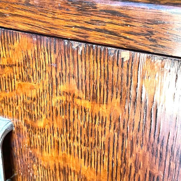 イギリスアンティーク　4段チェスト　キャビネット　サイドボード